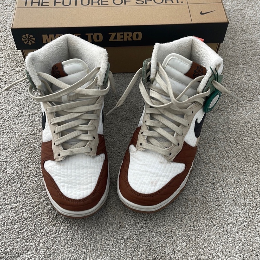 Nike Dunk High Next Nature Summit White/Black/Oil Green Rattan